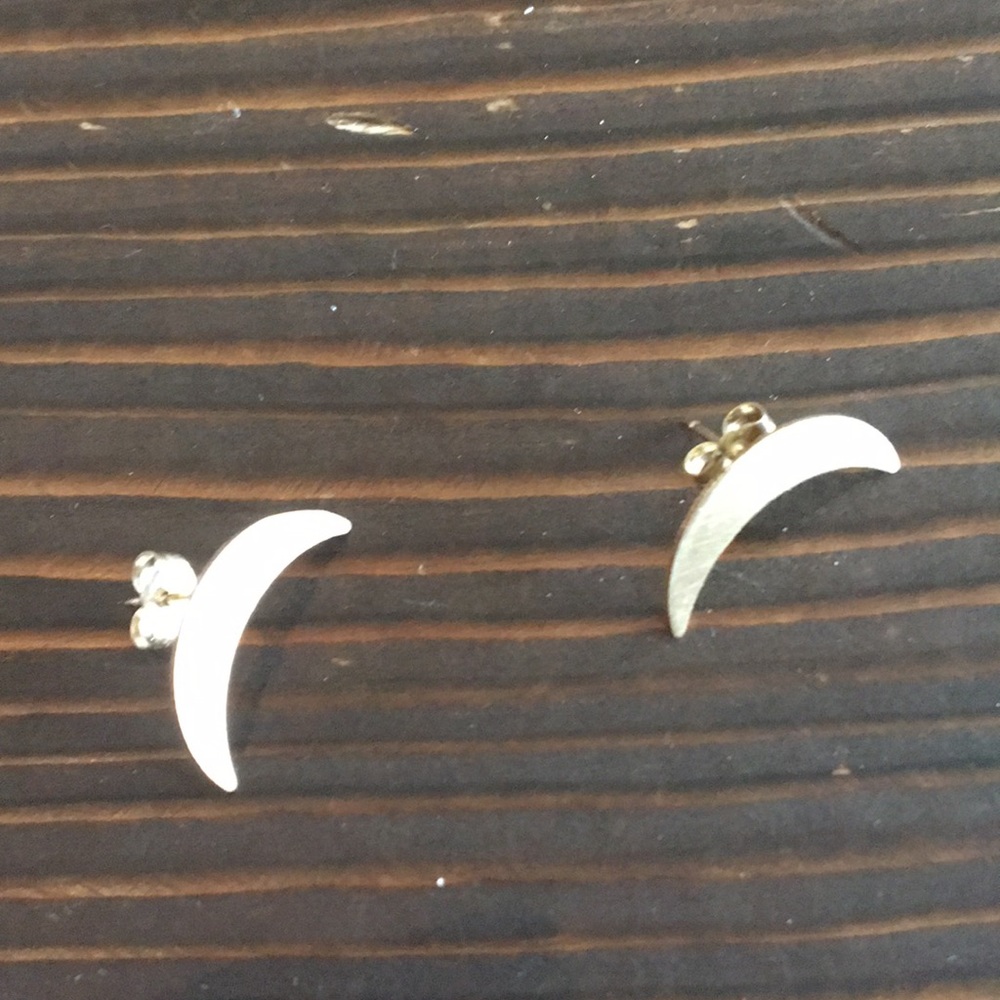 Nashelle moon earrings
